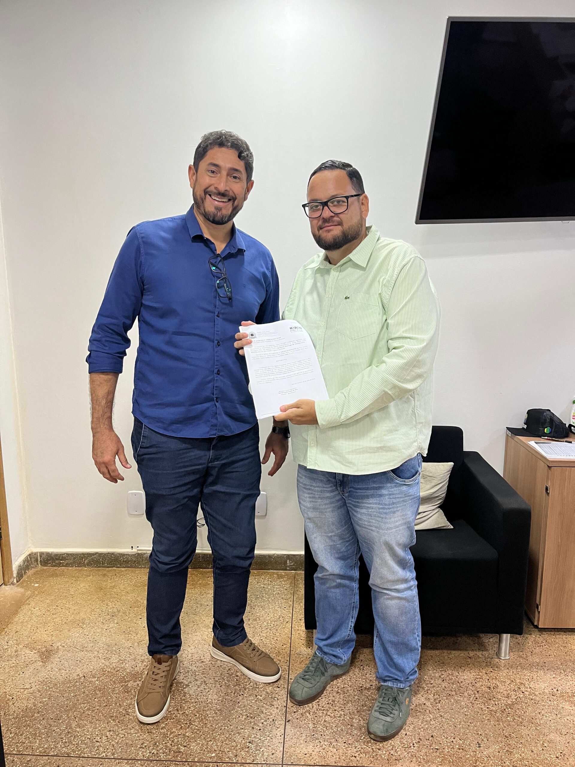 Vereador Márcio Pacele leva demandas da capital e distritos à Seinfra e reforça atuação em defesa da população